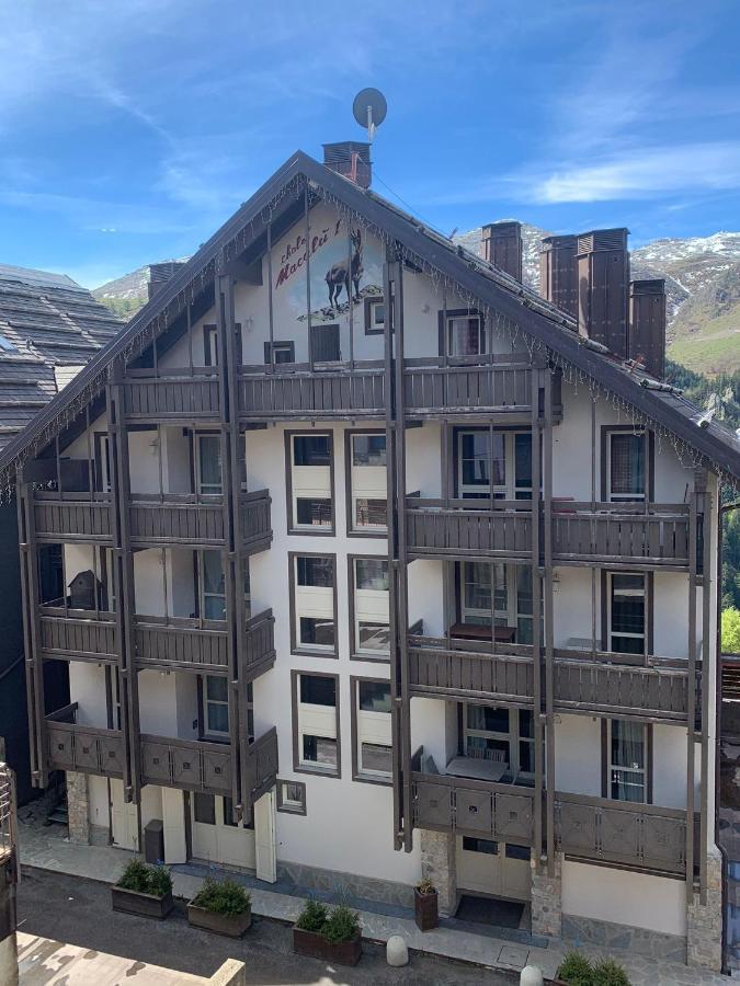 Casa Monique - Borgo Le Stalle Lunghe Прато Невозо Екстериор снимка